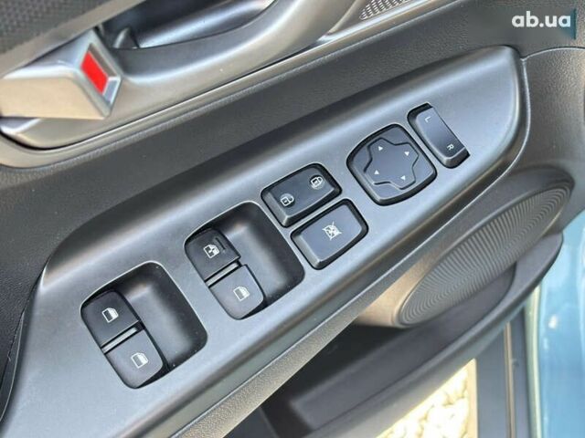 Хендай Kona Electric, объемом двигателя 0 л и пробегом 70 тыс. км за 14600 $, фото 11 на Automoto.ua