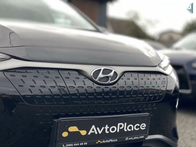 Хендай Kona Electric, объемом двигателя 0 л и пробегом 123 тыс. км за 18900 $, фото 7 на Automoto.ua