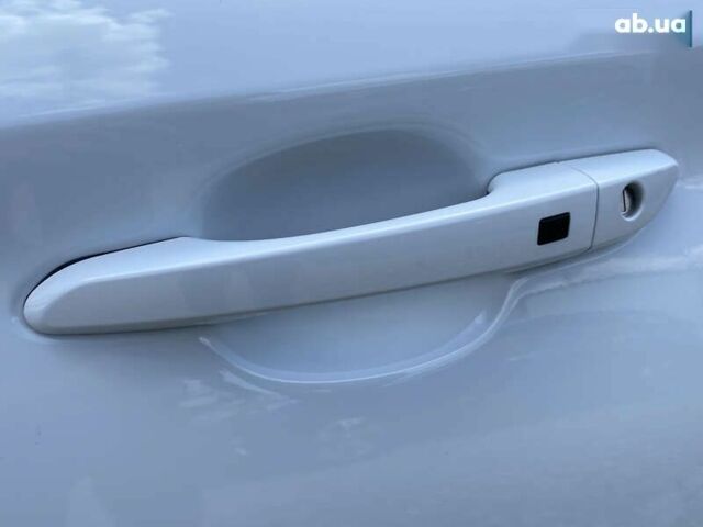 Хендай Kona Electric, объемом двигателя 0 л и пробегом 115 тыс. км за 18700 $, фото 9 на Automoto.ua