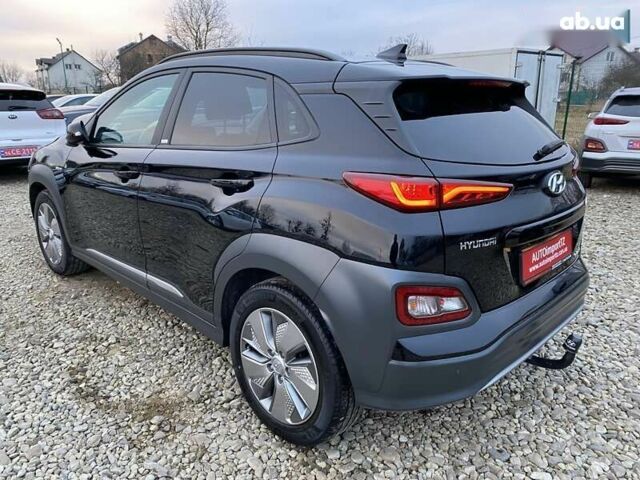 Хендай Kona Electric, объемом двигателя 0 л и пробегом 70 тыс. км за 18900 $, фото 15 на Automoto.ua
