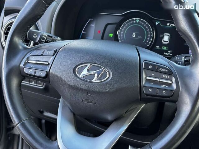Хендай Kona Electric, объемом двигателя 0 л и пробегом 50 тыс. км за 15400 $, фото 21 на Automoto.ua