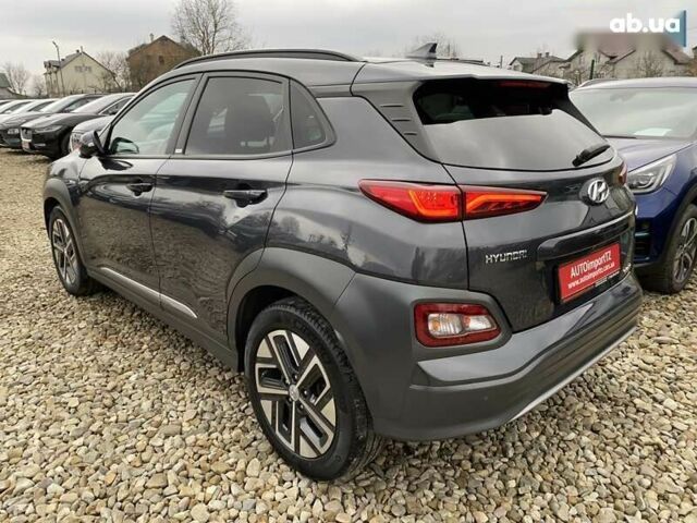 Хендай Kona Electric, объемом двигателя 0 л и пробегом 91 тыс. км за 18900 $, фото 17 на Automoto.ua