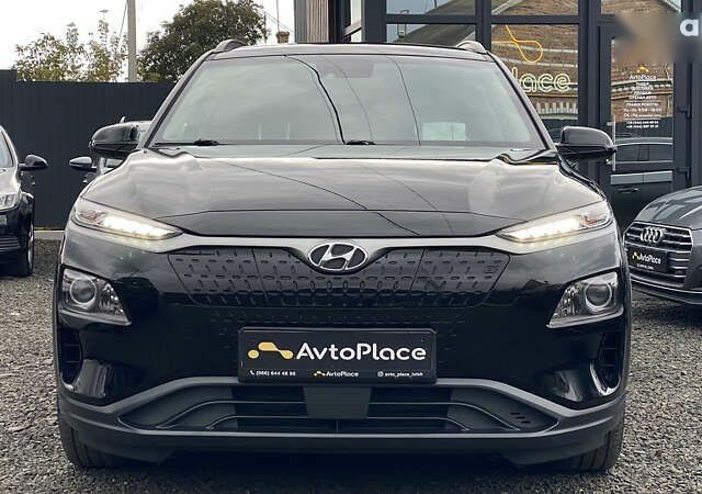 Хендай Kona Electric, объемом двигателя 0 л и пробегом 123 тыс. км за 18900 $, фото 16 на Automoto.ua