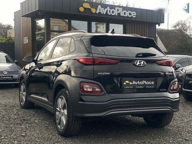 Хендай Kona Electric, объемом двигателя 0 л и пробегом 123 тыс. км за 18900 $, фото 23 на Automoto.ua