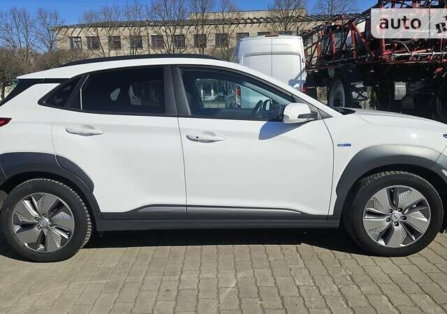 Хендай Kona Electric, об'ємом двигуна 0 л та пробігом 32 тис. км за 21400 $, фото 7 на Automoto.ua