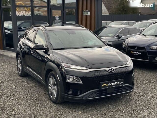 Хендай Kona Electric, объемом двигателя 0 л и пробегом 123 тыс. км за 18900 $, фото 4 на Automoto.ua