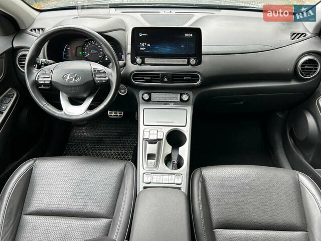 Хендай Kona Electric, объемом двигателя 0 л и пробегом 98 тыс. км за 18500 $, фото 15 на Automoto.ua