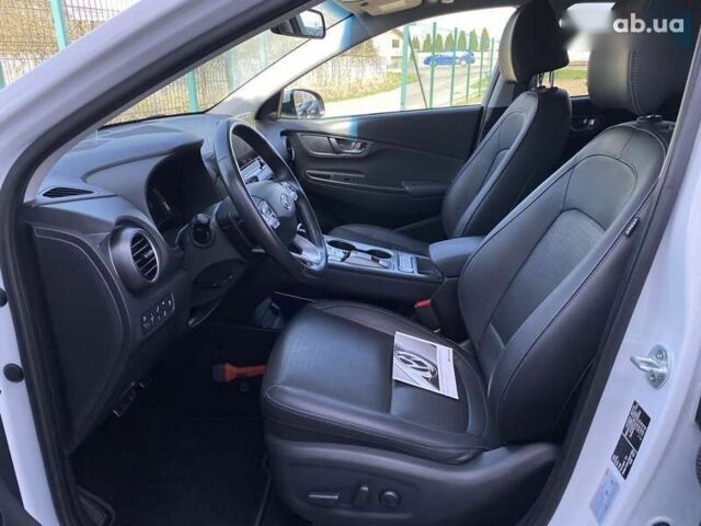 Хендай Kona Electric, об'ємом двигуна 0 л та пробігом 69 тис. км за 19600 $, фото 29 на Automoto.ua