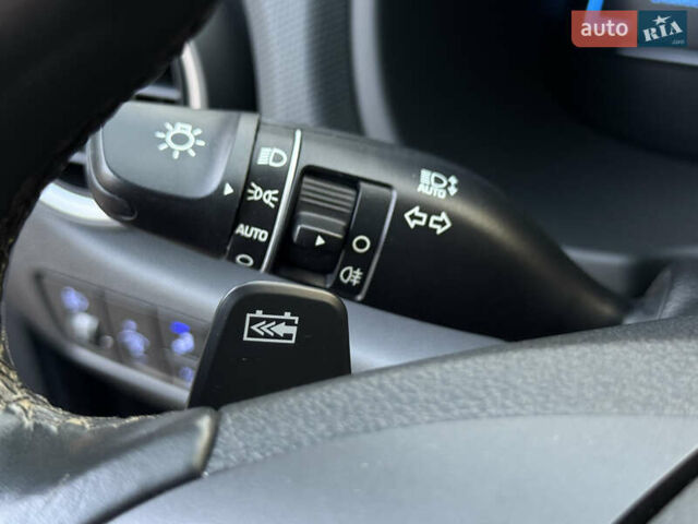 Хендай Kona Electric, объемом двигателя 0 л и пробегом 81 тыс. км за 18150 $, фото 73 на Automoto.ua