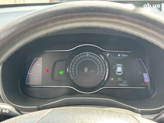 Хендай Kona Electric, объемом двигателя 0 л и пробегом 102 тыс. км за 14600 $, фото 14 на Automoto.ua