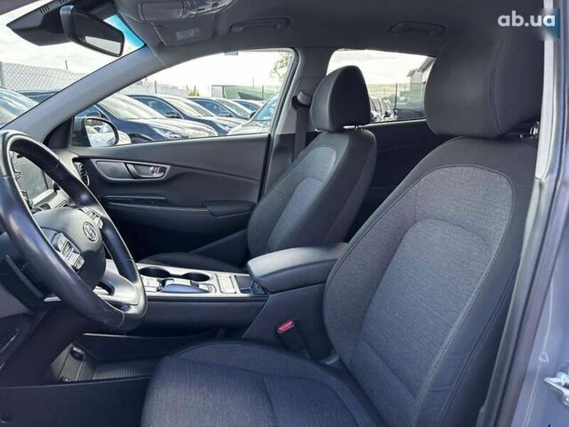 Хендай Kona Electric, объемом двигателя 0 л и пробегом 50 тыс. км за 15400 $, фото 14 на Automoto.ua