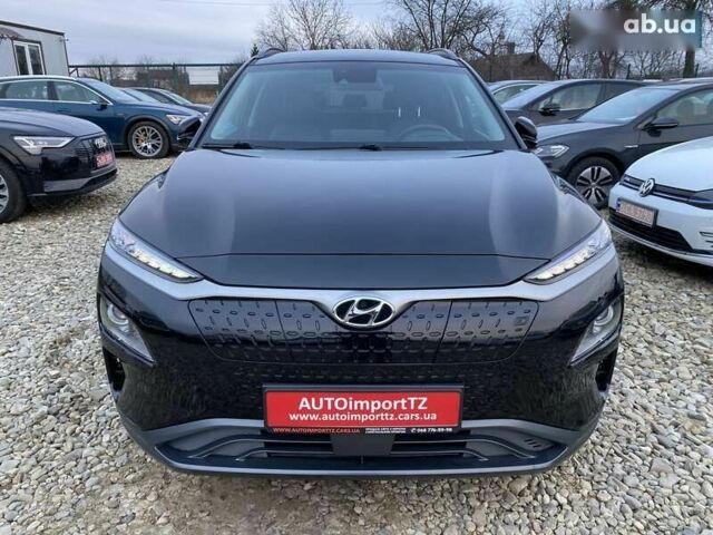 Хендай Kona Electric, объемом двигателя 0 л и пробегом 70 тыс. км за 18900 $, фото 20 на Automoto.ua