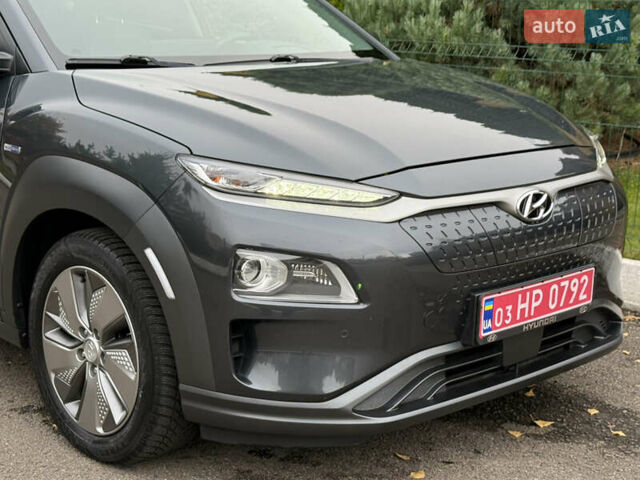 Хендай Kona Electric, объемом двигателя 0 л и пробегом 81 тыс. км за 18150 $, фото 10 на Automoto.ua
