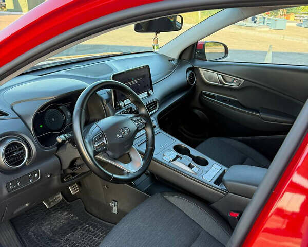 Хендай Kona Electric, об'ємом двигуна 0 л та пробігом 74 тис. км за 17500 $, фото 11 на Automoto.ua