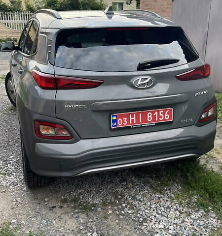 Хендай Kona Electric, объемом двигателя 0 л и пробегом 98 тыс. км за 18500 $, фото 6 на Automoto.ua