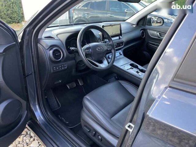 Хендай Kona Electric, об'ємом двигуна 0 л та пробігом 101 тис. км за 18900 $, фото 1 на Automoto.ua