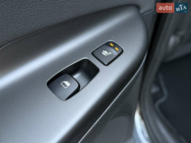 Хендай Kona Electric, объемом двигателя 0 л и пробегом 81 тыс. км за 18150 $, фото 78 на Automoto.ua