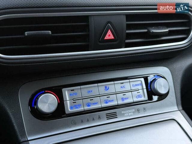 Хендай Kona Electric, объемом двигателя 0 л и пробегом 81 тыс. км за 18150 $, фото 92 на Automoto.ua