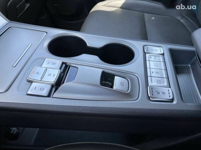 Хендай Kona Electric, объемом двигателя 0 л и пробегом 93 тыс. км за 19800 $, фото 8 на Automoto.ua