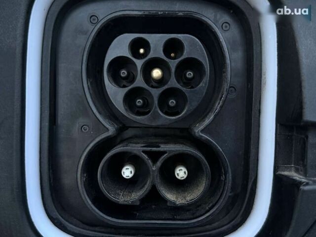 Хендай Kona Electric, объемом двигателя 0 л и пробегом 36 тыс. км за 20700 $, фото 12 на Automoto.ua