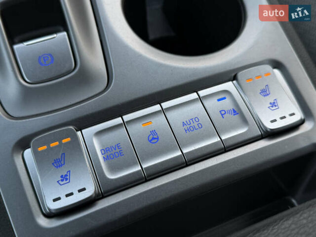 Хендай Kona Electric, объемом двигателя 0 л и пробегом 81 тыс. км за 18150 $, фото 88 на Automoto.ua