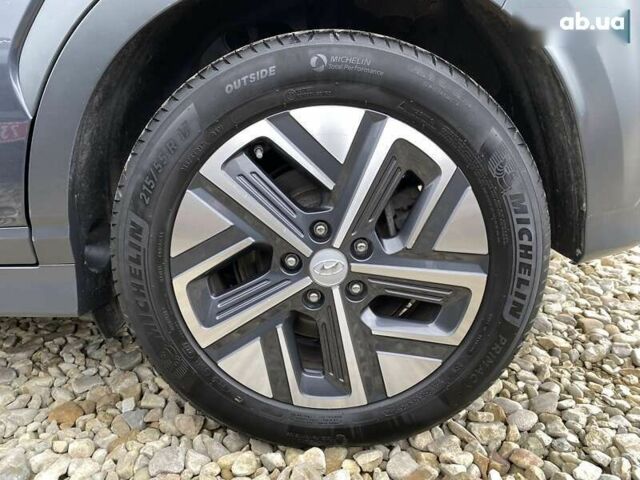 Хендай Kona Electric, объемом двигателя 0 л и пробегом 91 тыс. км за 18900 $, фото 26 на Automoto.ua