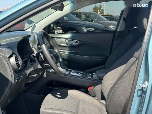 Хендай Kona Electric, объемом двигателя 0 л и пробегом 70 тыс. км за 18500 $, фото 14 на Automoto.ua