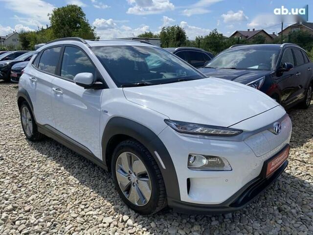 Хендай Kona Electric, объемом двигателя 0 л и пробегом 93 тыс. км за 19800 $, фото 19 на Automoto.ua