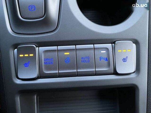 Хендай Kona Electric, объемом двигателя 0 л и пробегом 70 тыс. км за 18200 $, фото 10 на Automoto.ua