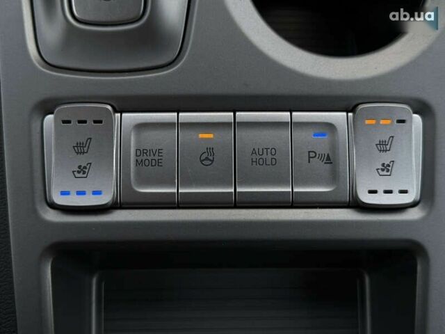 Хендай Kona Electric, объемом двигателя 0 л и пробегом 36 тыс. км за 20700 $, фото 4 на Automoto.ua