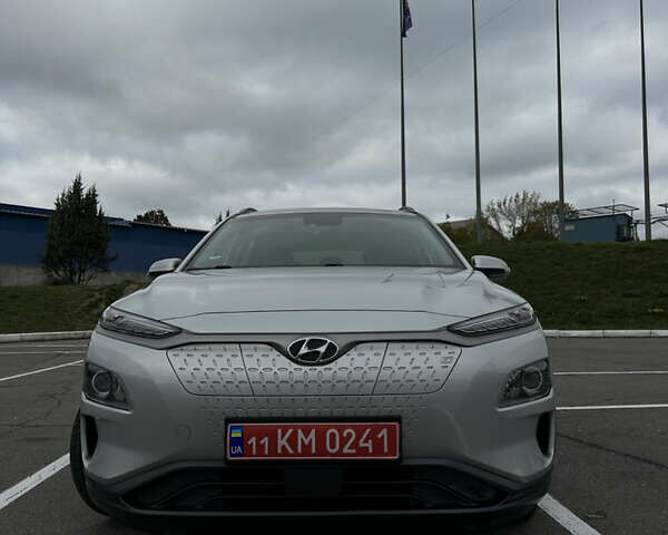 Хендай Kona Electric, объемом двигателя 0 л и пробегом 112 тыс. км за 17200 $, фото 18 на Automoto.ua