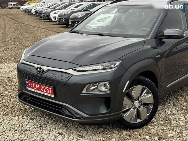 Хендай Kona Electric, объемом двигателя 0 л и пробегом 53 тыс. км за 15700 $, фото 8 на Automoto.ua