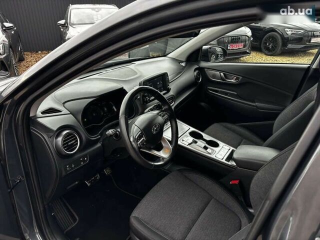 Хендай Kona Electric, объемом двигателя 0 л и пробегом 53 тыс. км за 15700 $, фото 18 на Automoto.ua