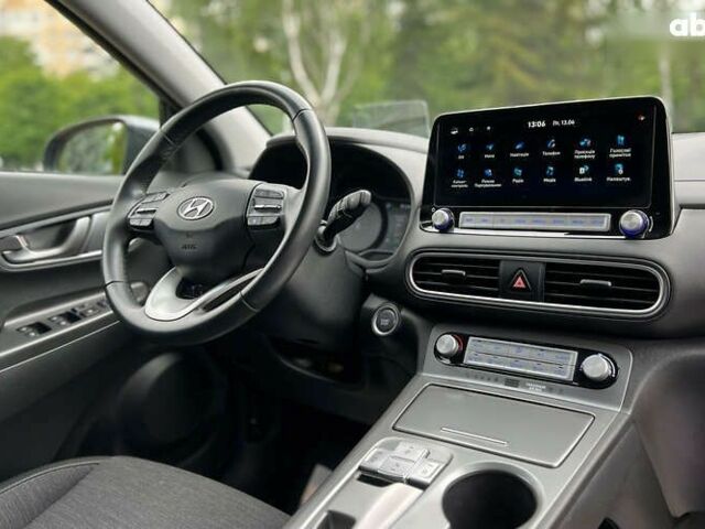 Хендай Kona Electric, объемом двигателя 0 л и пробегом 101 тыс. км за 17690 $, фото 9 на Automoto.ua
