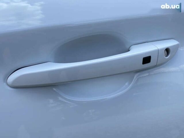 Хендай Kona Electric, объемом двигателя 0 л и пробегом 115 тыс. км за 18700 $, фото 28 на Automoto.ua