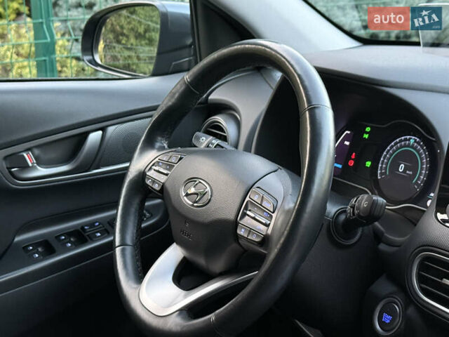 Хендай Kona Electric, объемом двигателя 0 л и пробегом 81 тыс. км за 18150 $, фото 108 на Automoto.ua