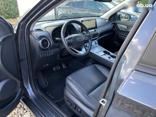 Хендай Kona Electric, об'ємом двигуна 0 л та пробігом 101 тис. км за 18900 $, фото 24 на Automoto.ua