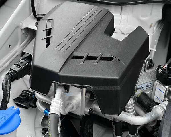 Хендай Kona Electric, объемом двигателя 0 л и пробегом 77 тыс. км за 20500 $, фото 38 на Automoto.ua