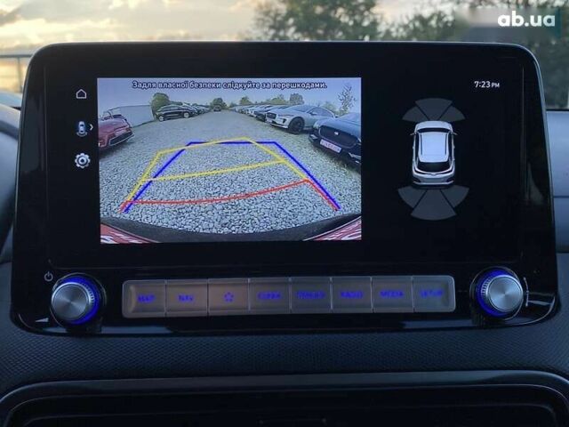 Хендай Kona Electric, объемом двигателя 0 л и пробегом 128 тыс. км за 19900 $, фото 10 на Automoto.ua