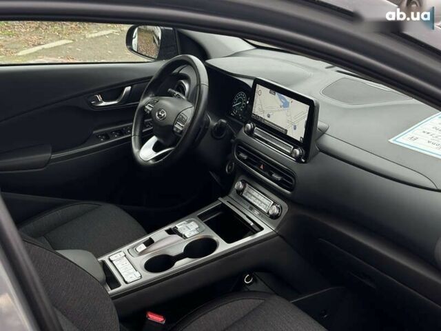 Хендай Kona Electric, объемом двигателя 0 л и пробегом 65 тыс. км за 17999 $, фото 1 на Automoto.ua