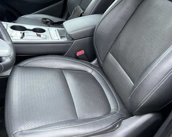 Хендай Kona Electric, объемом двигателя 0 л и пробегом 77 тыс. км за 20500 $, фото 21 на Automoto.ua