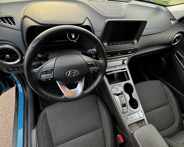 Хендай Kona Electric, объемом двигателя 0 л и пробегом 60 тыс. км за 16500 $, фото 19 на Automoto.ua