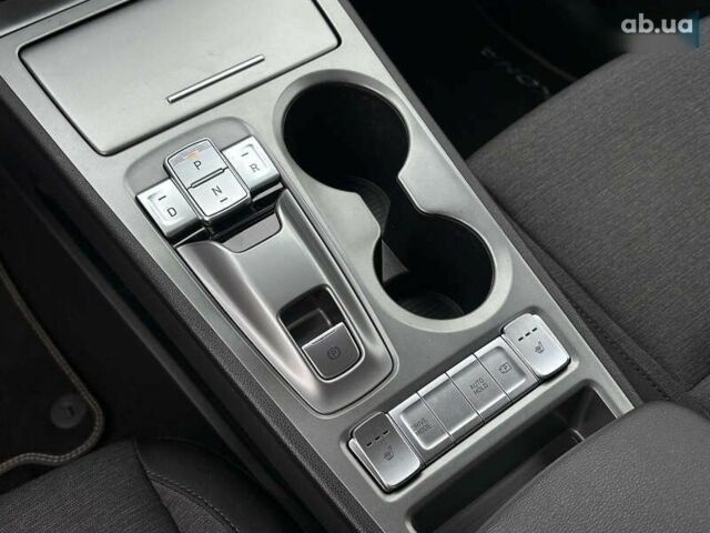 Хендай Kona Electric, об'ємом двигуна 0 л та пробігом 107 тис. км за 18800 $, фото 20 на Automoto.ua