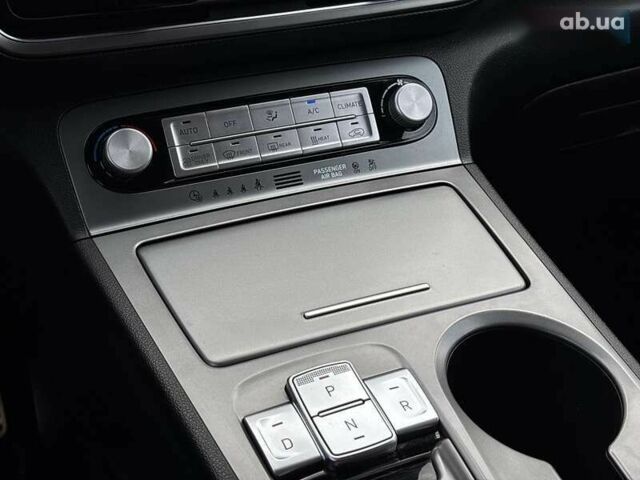 Хендай Kona Electric, об'ємом двигуна 0 л та пробігом 103 тис. км за 19450 $, фото 15 на Automoto.ua