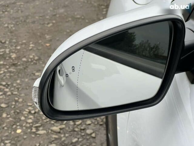 Хендай Kona Electric, объемом двигателя 0 л и пробегом 70 тыс. км за 18475 $, фото 24 на Automoto.ua