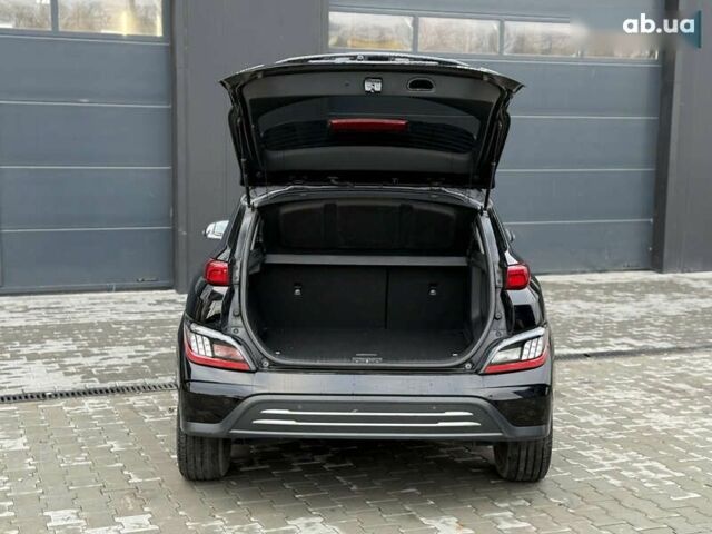 Хендай Kona Electric, объемом двигателя 0 л и пробегом 96 тыс. км за 20300 $, фото 9 на Automoto.ua