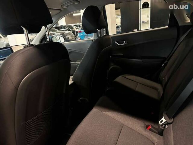 Хендай Kona Electric, объемом двигателя 0 л и пробегом 31 тыс. км за 17700 $, фото 25 на Automoto.ua