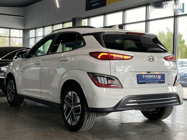 Хендай Kona Electric, объемом двигателя 0 л и пробегом 45 тыс. км за 22777 $, фото 11 на Automoto.ua