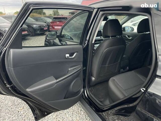 Хендай Kona Electric, объемом двигателя 0 л и пробегом 127 тыс. км за 18600 $, фото 20 на Automoto.ua