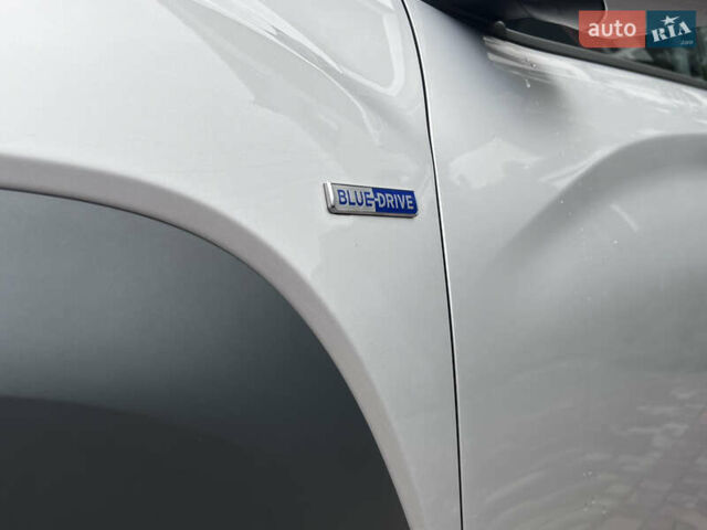 Хендай Kona Electric, объемом двигателя 0 л и пробегом 77 тыс. км за 20500 $, фото 11 на Automoto.ua